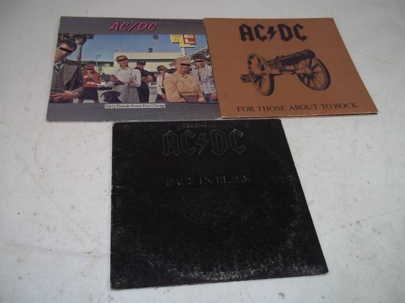 lot 71 image: 3 Vintage Records AC  DC