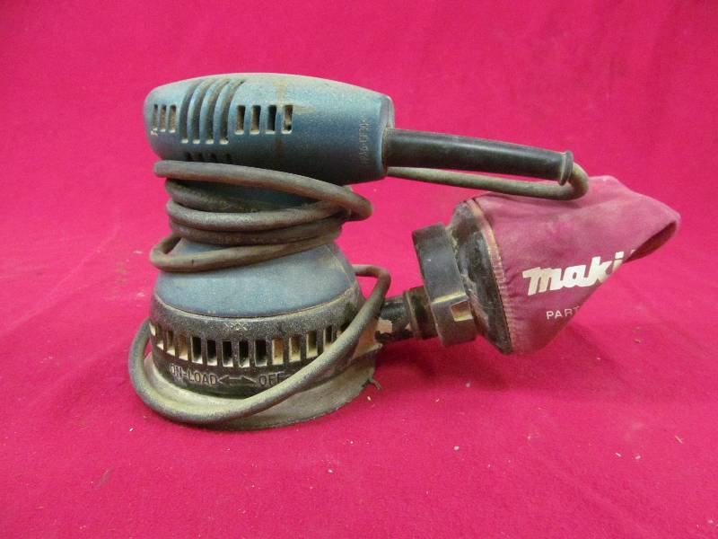 Makita palm sander