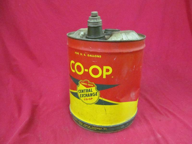 Farmers Union Co-Op gas can