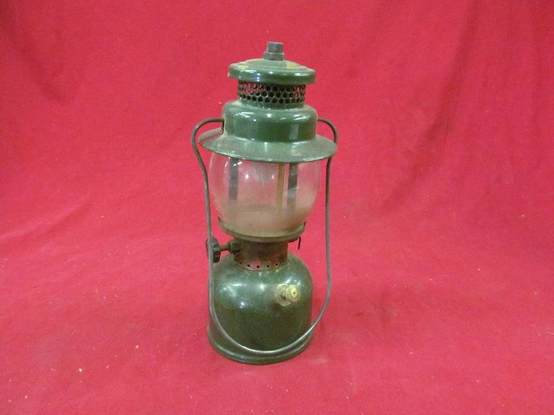 Coleman lantern