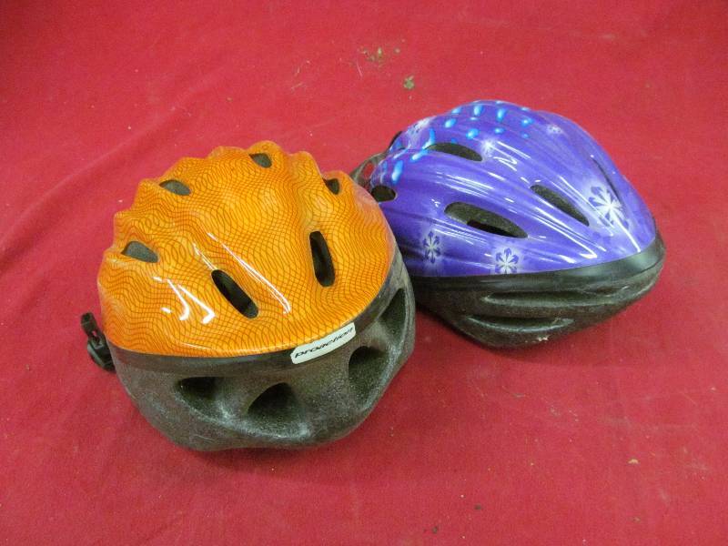 Bicycle helmets