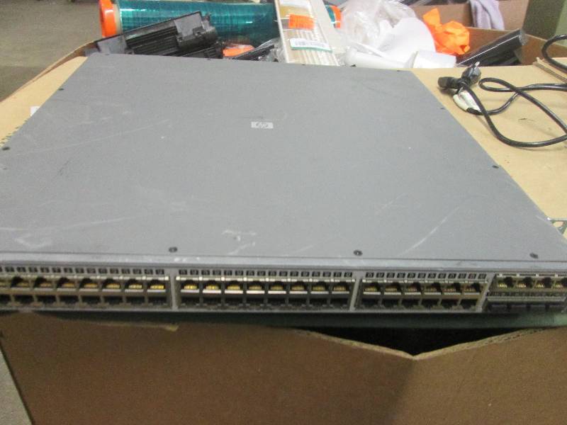 HP procurve switch 2848 powers on n...
