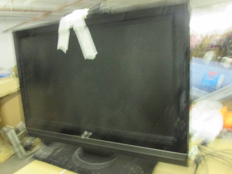 LG 32 t.v. with remote tested and ...