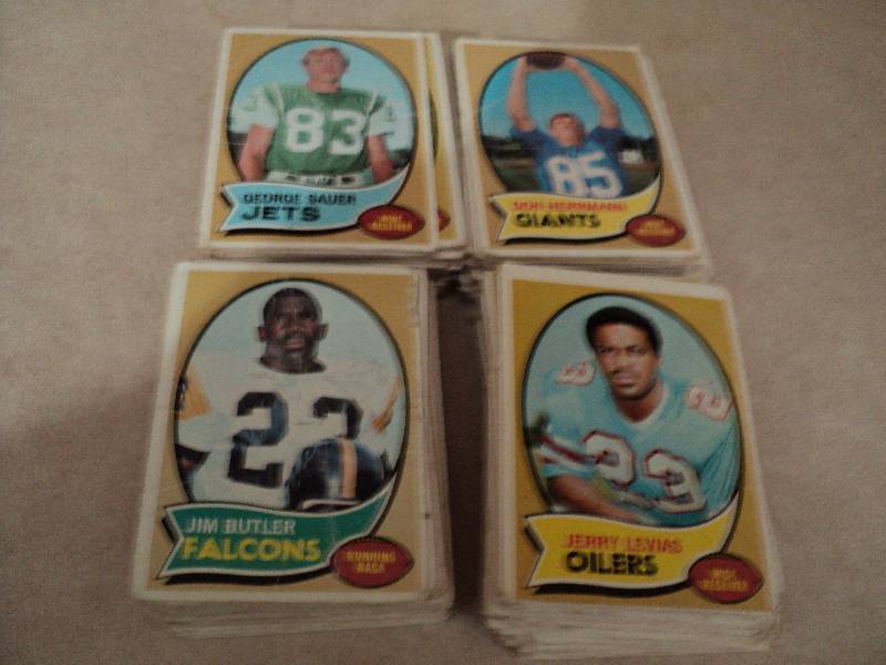 160 football cards from 1969 season...