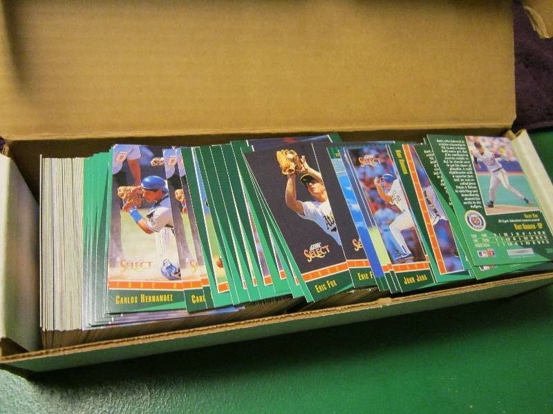 Box of 1993 Score Select baseball c...