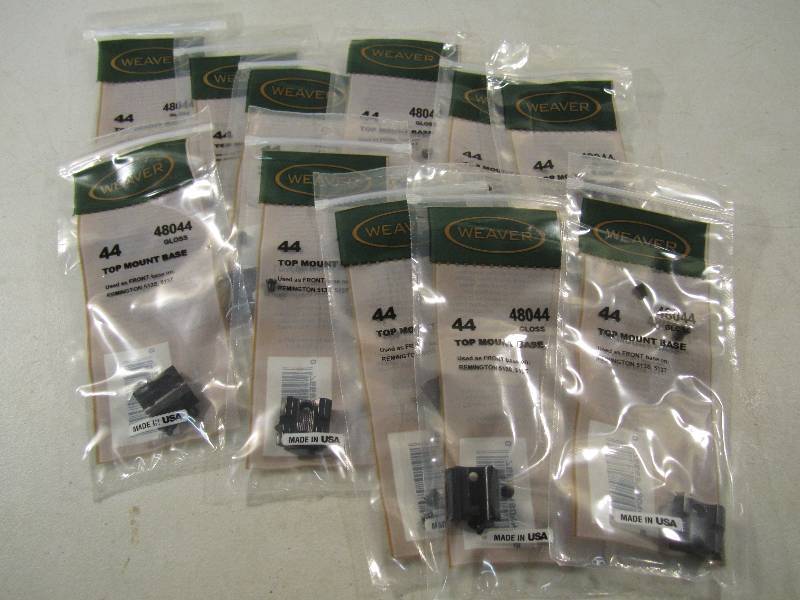 lot 23 image: Lot of 12 Weaver Gun Scope Top Moun...