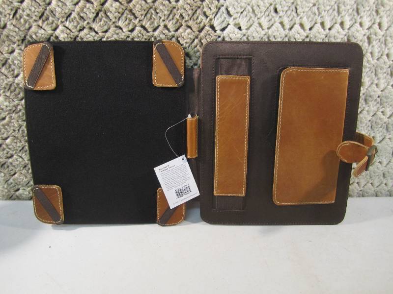 lot 41 image: Canyon Outback Leather Bear Canyon ...