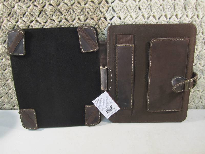 lot 45 image: Canyon Outback Leather Bear Canyon ...
