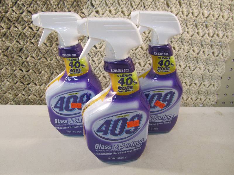 lot 91 image: Lot of 3 Formula 409 Glass & Surfac...