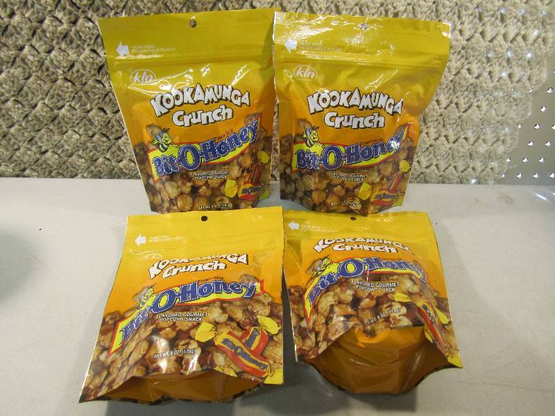lot 94 image: Lot of 4 Bags Kookamunga Crunch Bit...