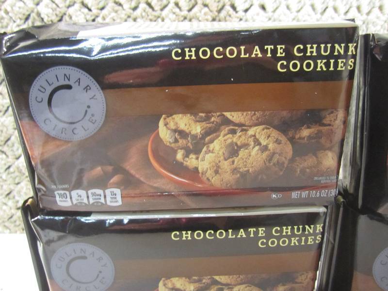 lot 139 image: Lot of 4 Packs Culinary Circle Choc...