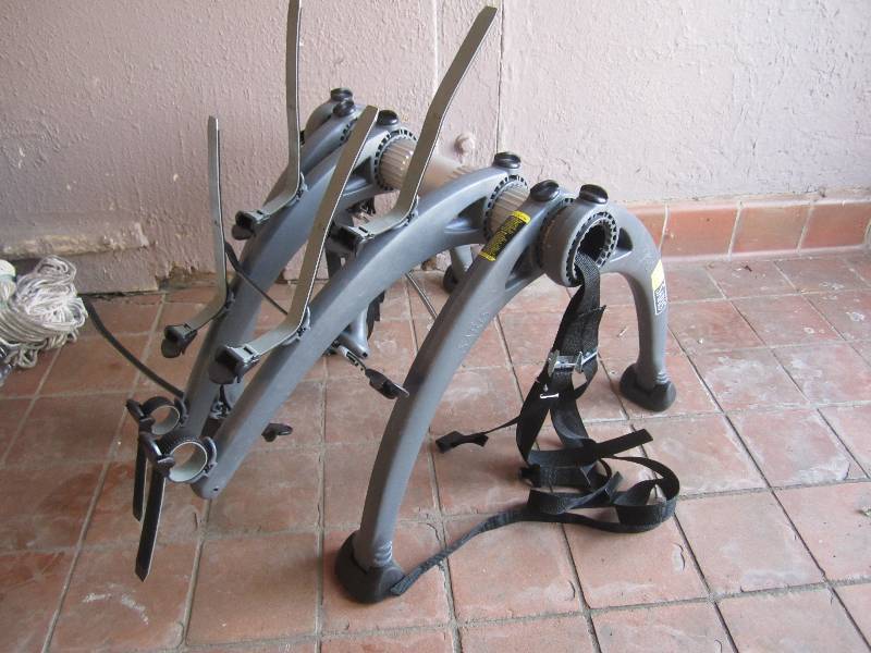 lot 181 image: Saris Bicycle Rack Looks to be in g...