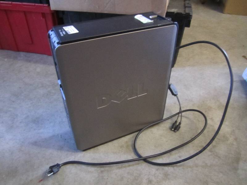 lot 192 image: Dell Computer Tower Untested...