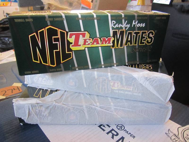 lot 206 image: Lot of 3 Randy Moss NFL Team Mates ...