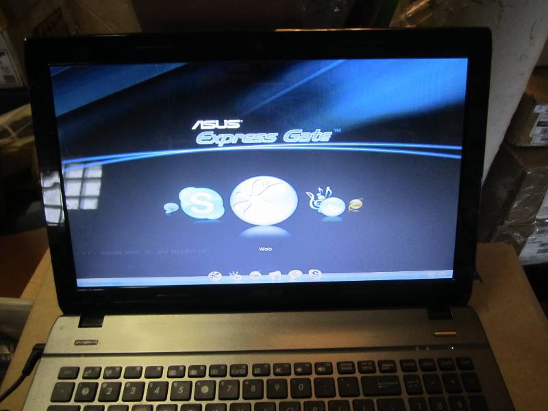 lot 247 image: Asus Laptop Computer with Cord Test...