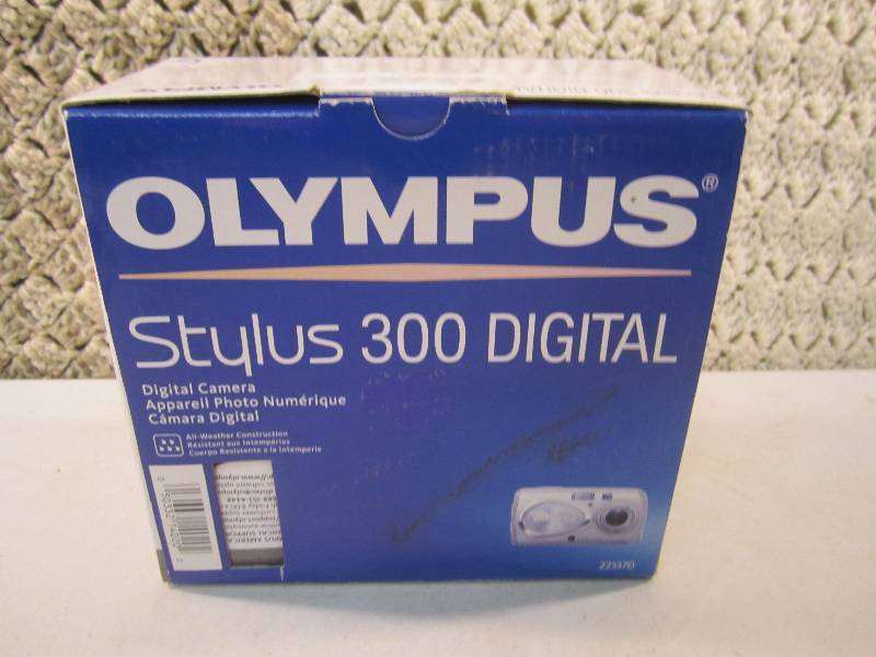 lot 266 image: Olympus Stylus 300 Digital Camera O...