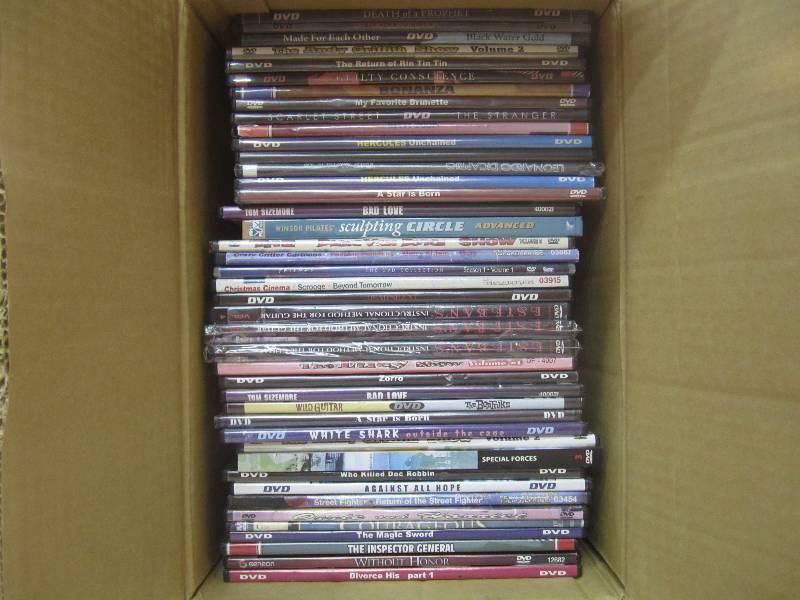 lot 276 image: Large Lot of DVD Movies in Slim Cas...