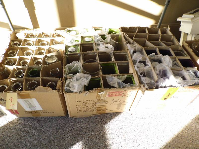 lot 9 image: 3 Boxes of Assorted Vases