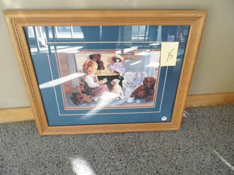 lot 15 image: Picture