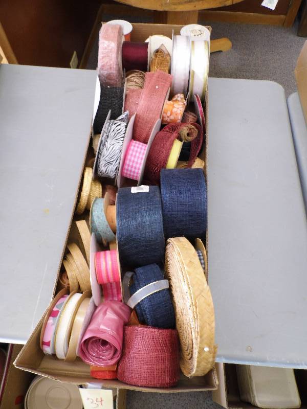 lot 34 image: Box of Assorted Ribbon