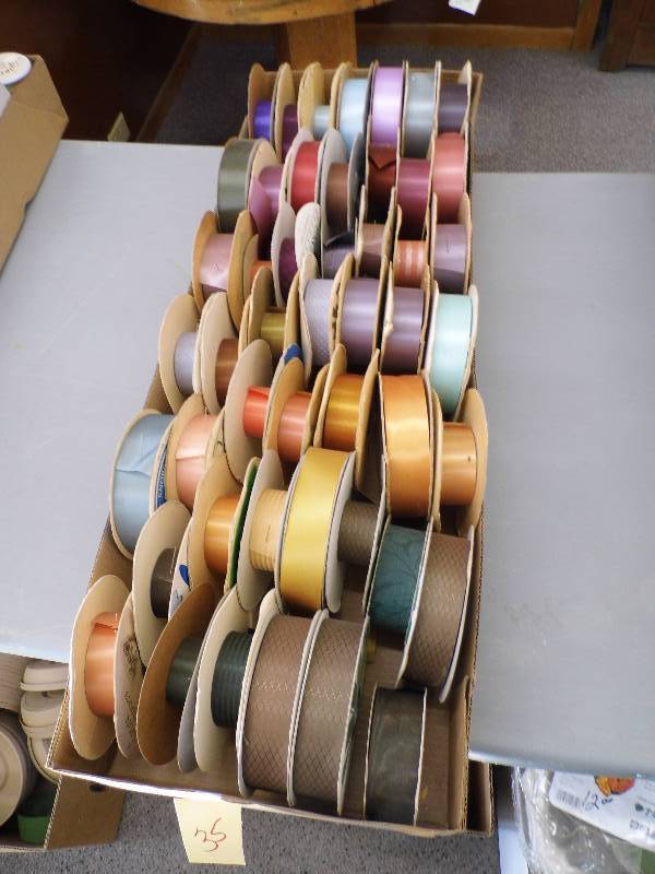 lot 35 image: Box of Assorted Ribbon