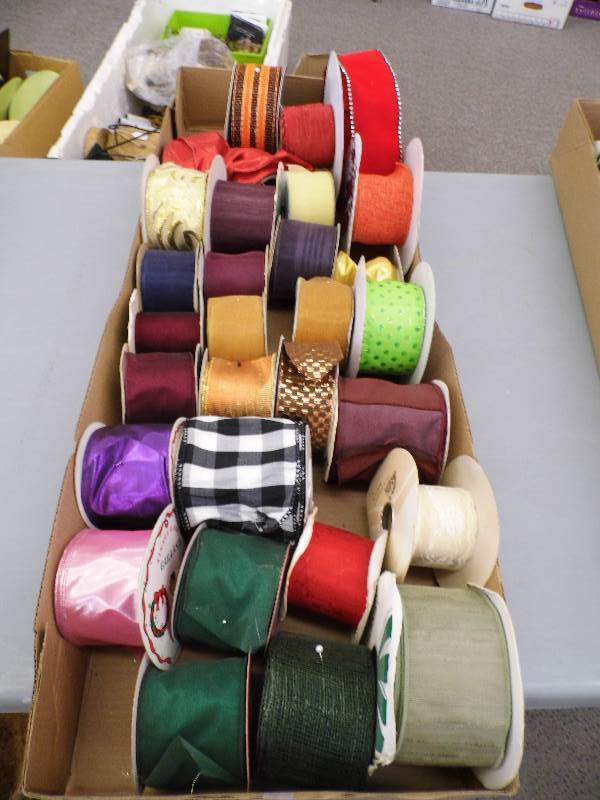 lot 44 image: Box of Assorted Ribbon