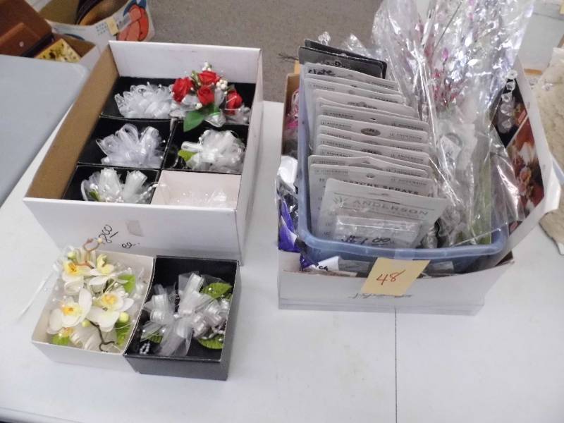 lot 48 image: Corsages - PromWedding