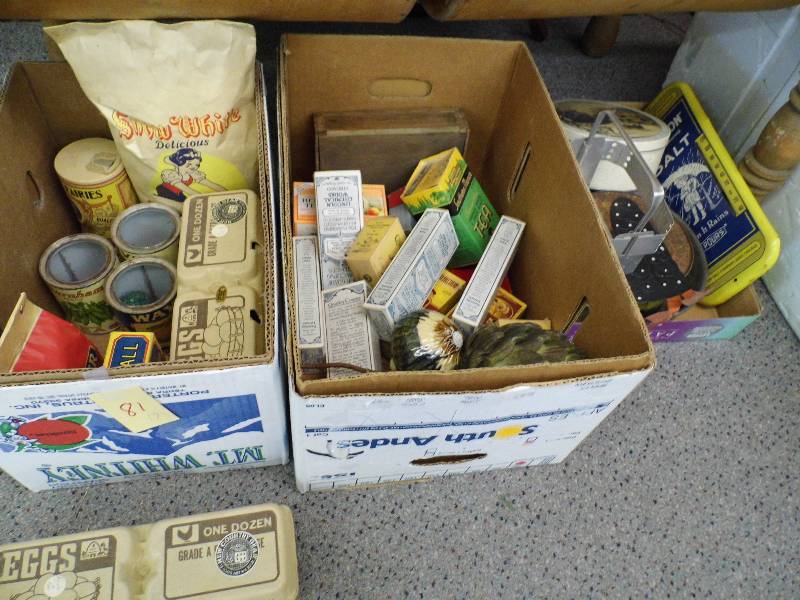 lot 81 image: 3 Boxes of Display Items