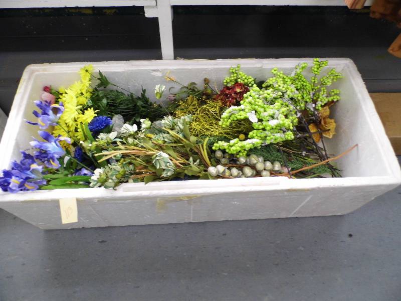 lot 113 image: Assorted Floral & Greens