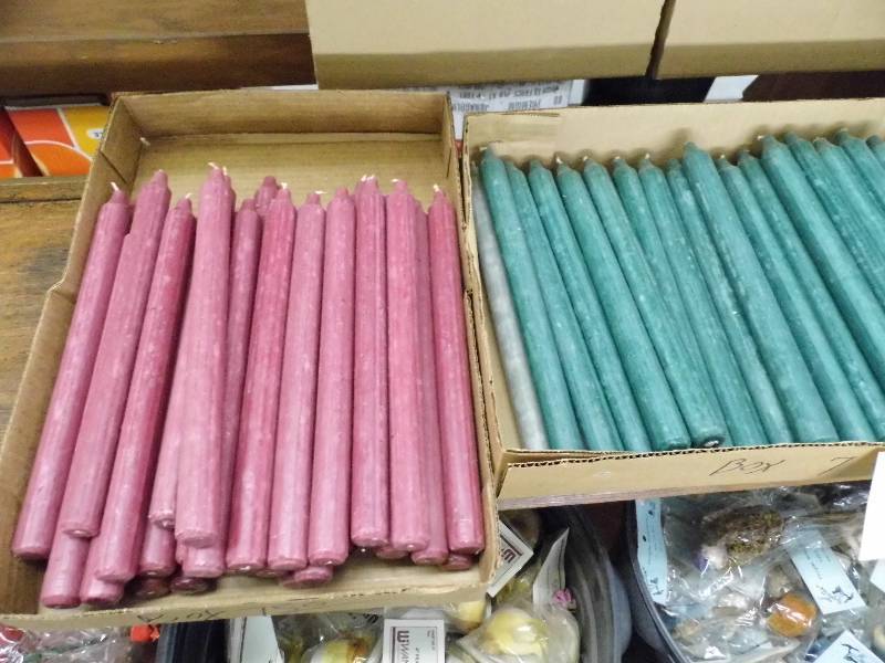 lot 115 image: Candles