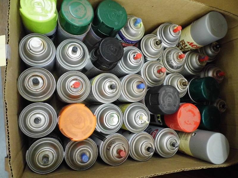 lot 118 image: Spray Paint