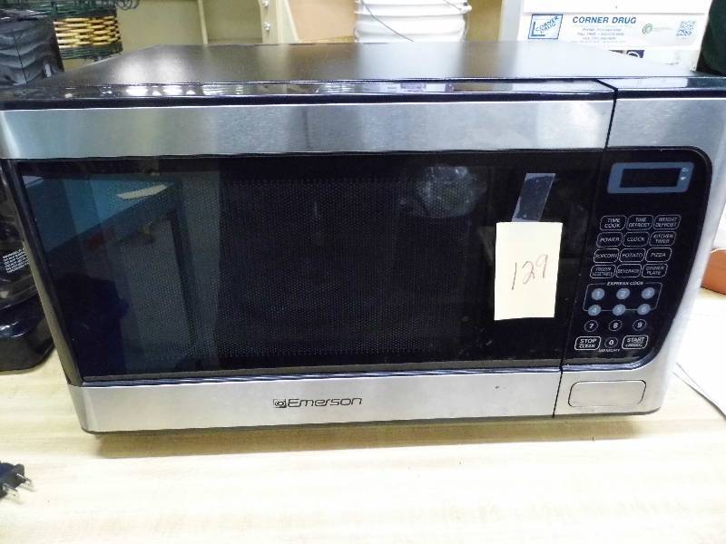lot 129 image: Emerson Microwave
