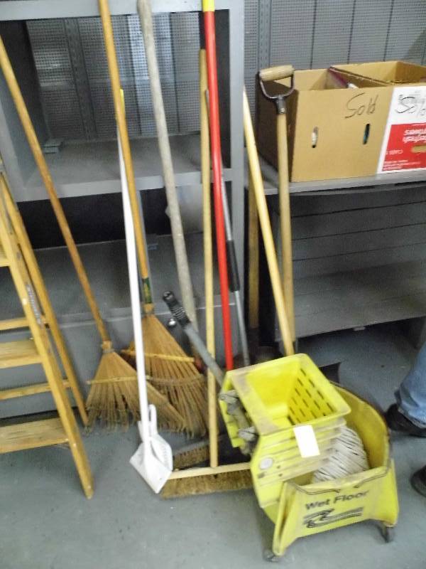 lot 134 image: Mop Bucket - Brooms - Shovels