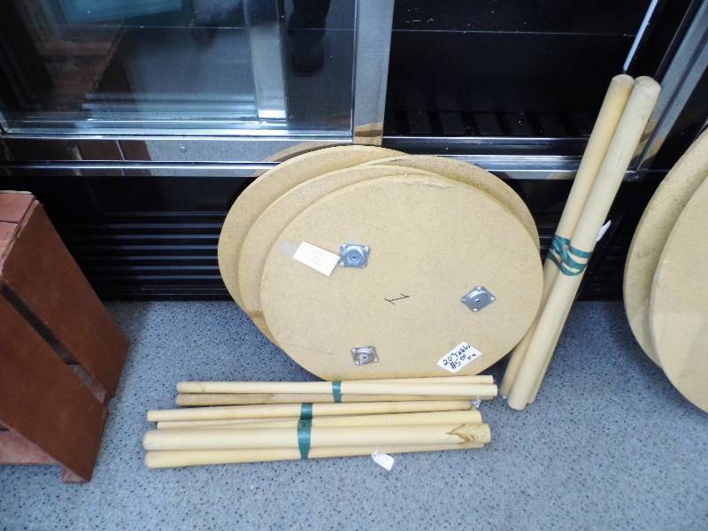 lot 158 image: 4 tables