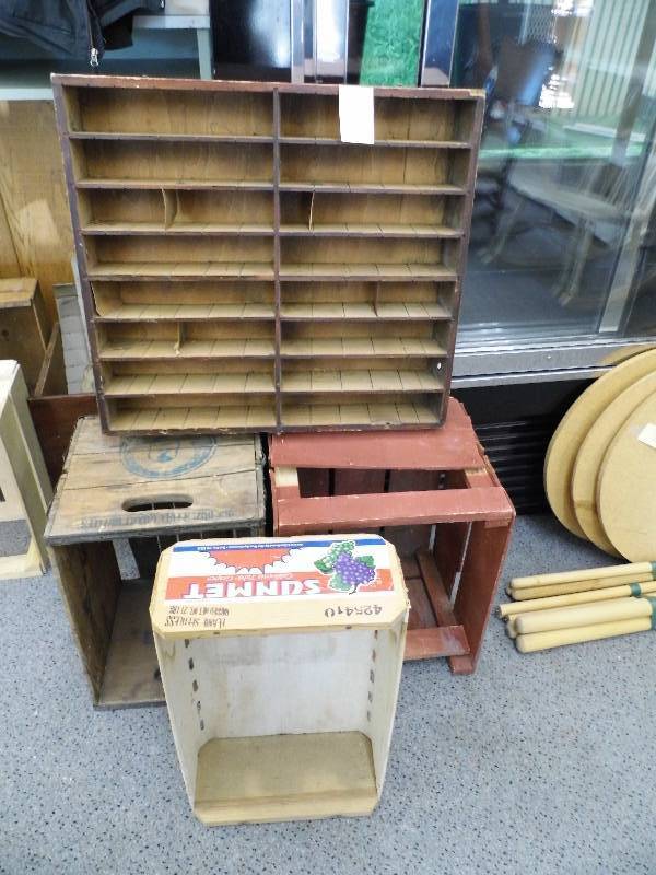 lot 159 image: Assorted Crates