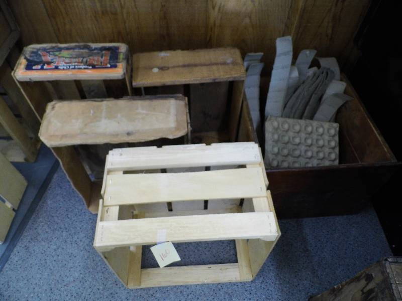 lot 160 image: Assorted Crates