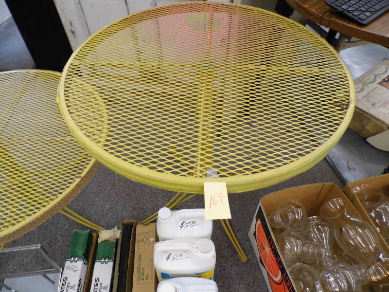 lot 169 image: Metal Table