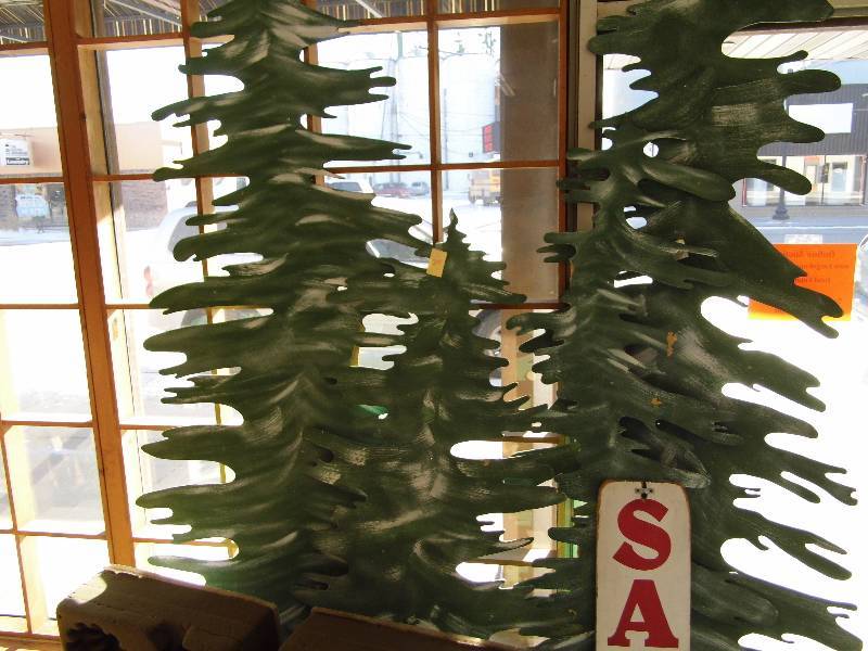 lot 204 image: Bouquet Holders - Display Trees - Sale Sign