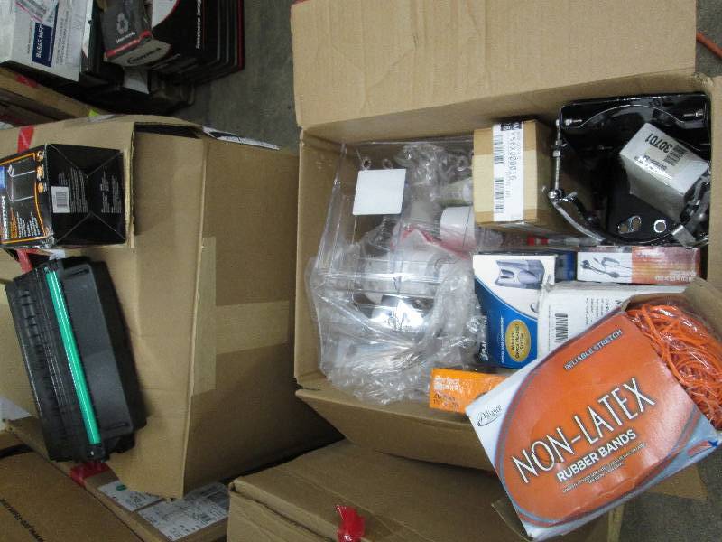 lot 20 image: Assorted Office Supplies Headset, ...