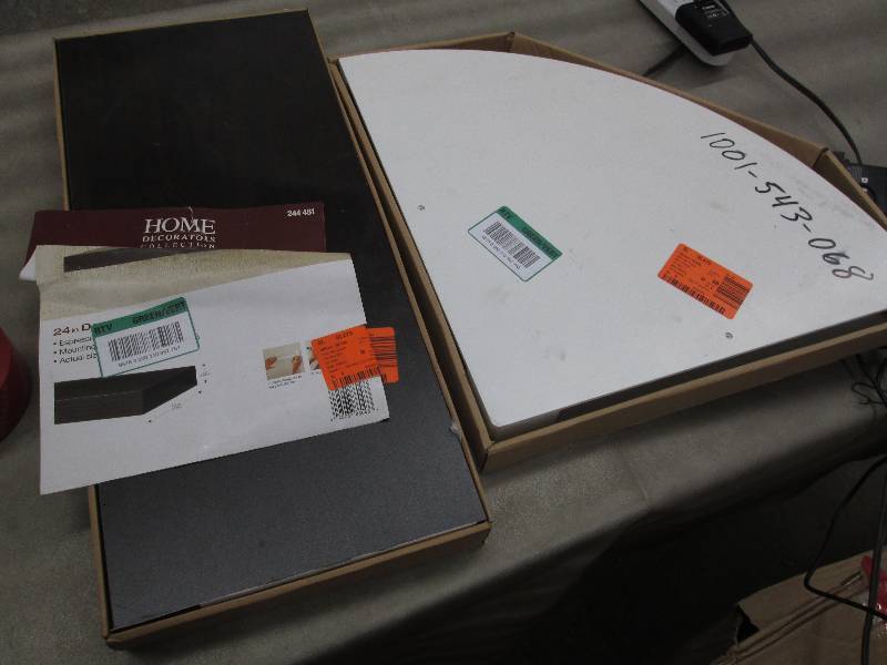 lot 34 image: Home Decorators Collection 24 inch ...