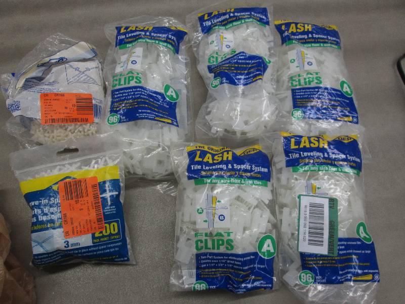 lot 46 image: Lot of 4  Bags of Flat Lash Tile L...