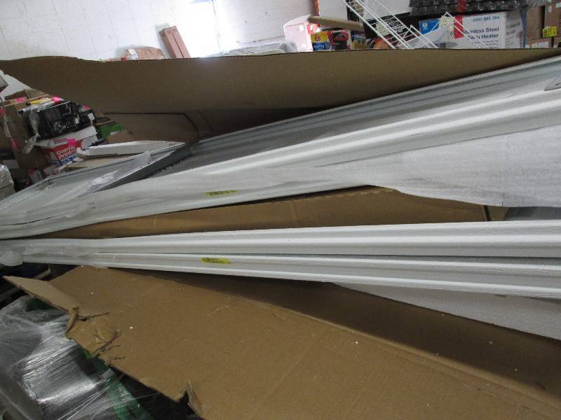 lot 47 image: Clopay Value Series 9 ft. x 7 ft. N...