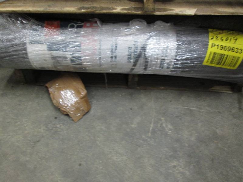 lot 49 image: 10 rolls of Mineral Guard Roll Roof...
