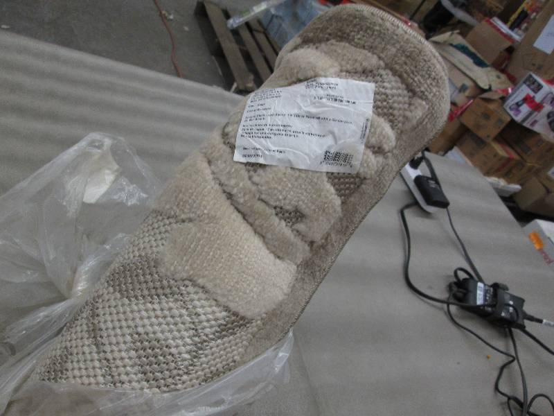 lot 87 image: 5 ft 3in x 7 ft 5 inch Beige Area R...