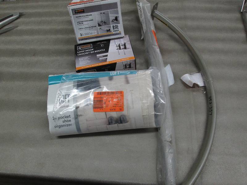 lot 165 image: Fishing Pole Holder, Loop Hook, Sho...