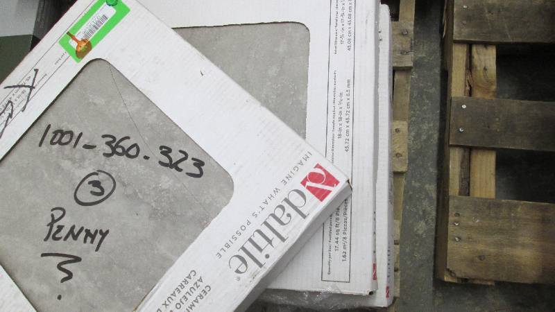 lot 221 image: 3 Cases 18x18 Daltile Ceramic Tile ...