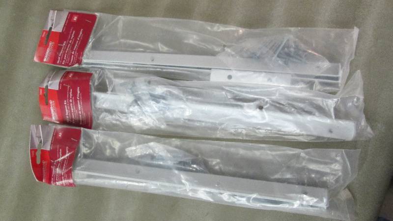 lot 230 image: Lot of 3 Closetmaid Selectives 14 i...