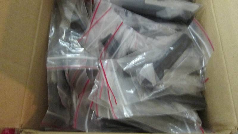 lot 268 image: Box of 100 UBERTI SILVERBOY Rifle S...