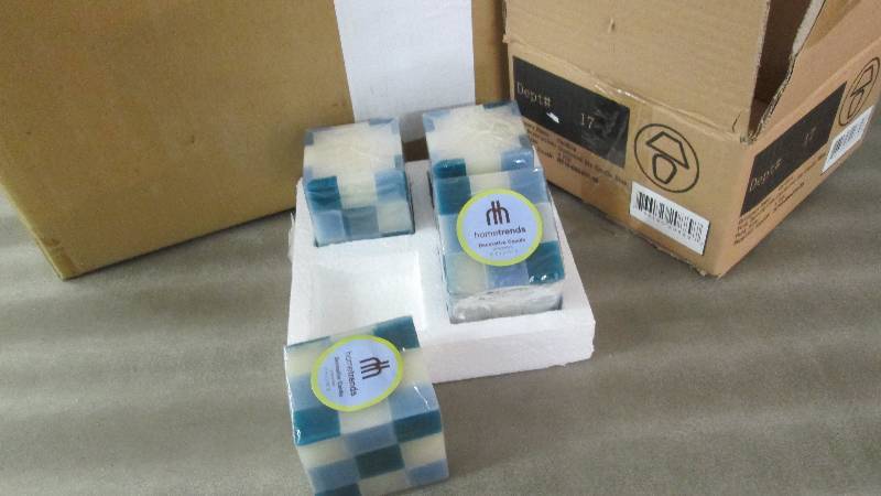 lot 282 image: Case of 6 boxes of 4 Hometrends 3 i...