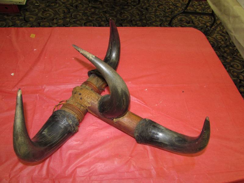 4 HORN WALL DECOR, HAT RACK